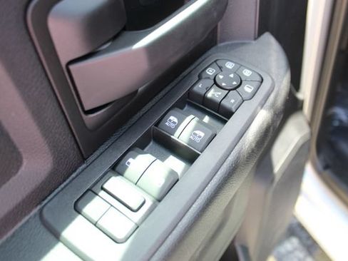 New 2026 RAM 2500 Tradesman AWD/4WD image 13