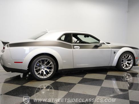 Used 2023 Dodge Challenger SRT Hellcat RWD image 14