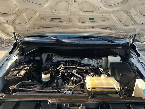 Used 2018 Nissan NV 2500 SV w/ Navigation Package RWD image 9