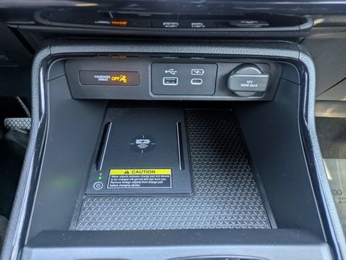Used 2025 Honda CR-V Touring image 28