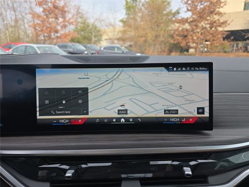 New 2026 BMW X7 xDrive40i w/ Premium Package image 28