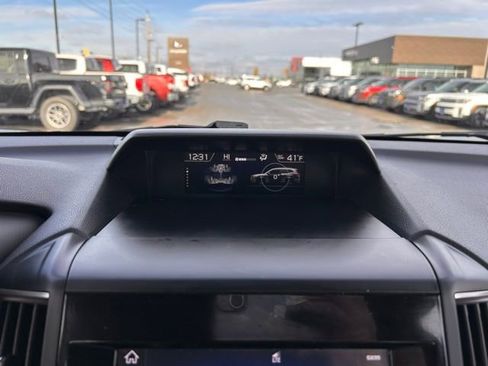 Used 2022 Subaru Forester Premium image 15