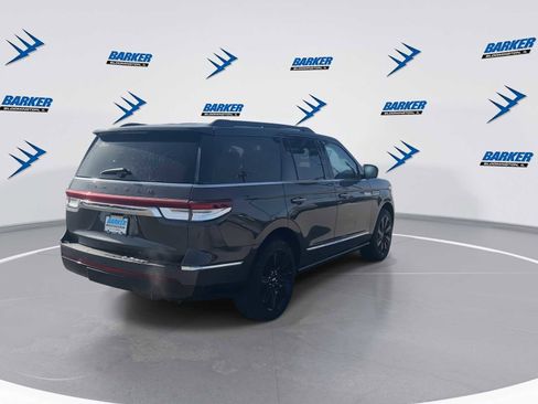 Used 2023 Lincoln Navigator Black Label image 8