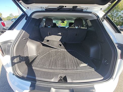 Used 2020 Chevrolet Blazer LT image 32