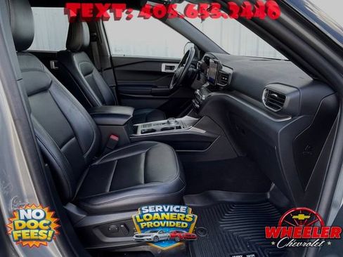 Used 2020 Ford Explorer XLT w/ Equipment Group 202A RWD image 13