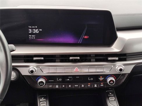 Used 2024 Kia Telluride S w/ S Sunroof Package FWD image 18