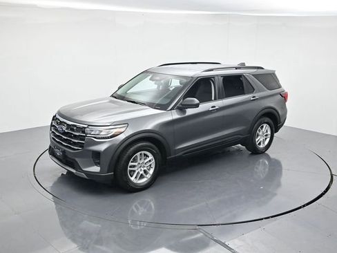 New 2026 Ford Explorer Active image 40