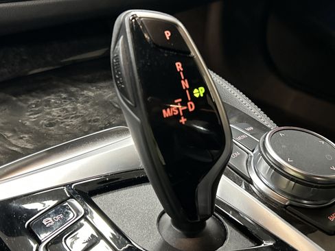 Used 2023 BMW 530e w/ M Sport Package RWD image 26