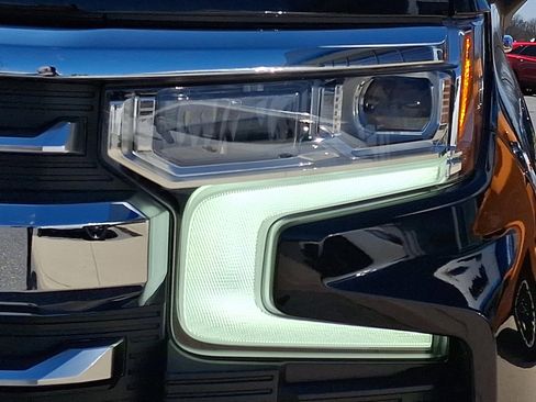 Used 2026 Chevrolet Silverado 1500 LTZ w/ LTZ Premium Package AWD/4WD image 10