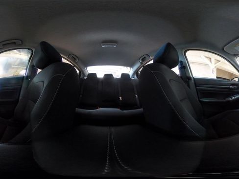 Used 2025 Nissan Altima 2.5 SV FWD image 42