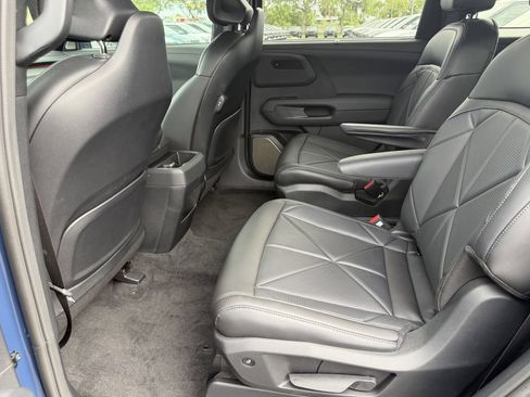 New 2027 Kia Telluride SX FWD image 19