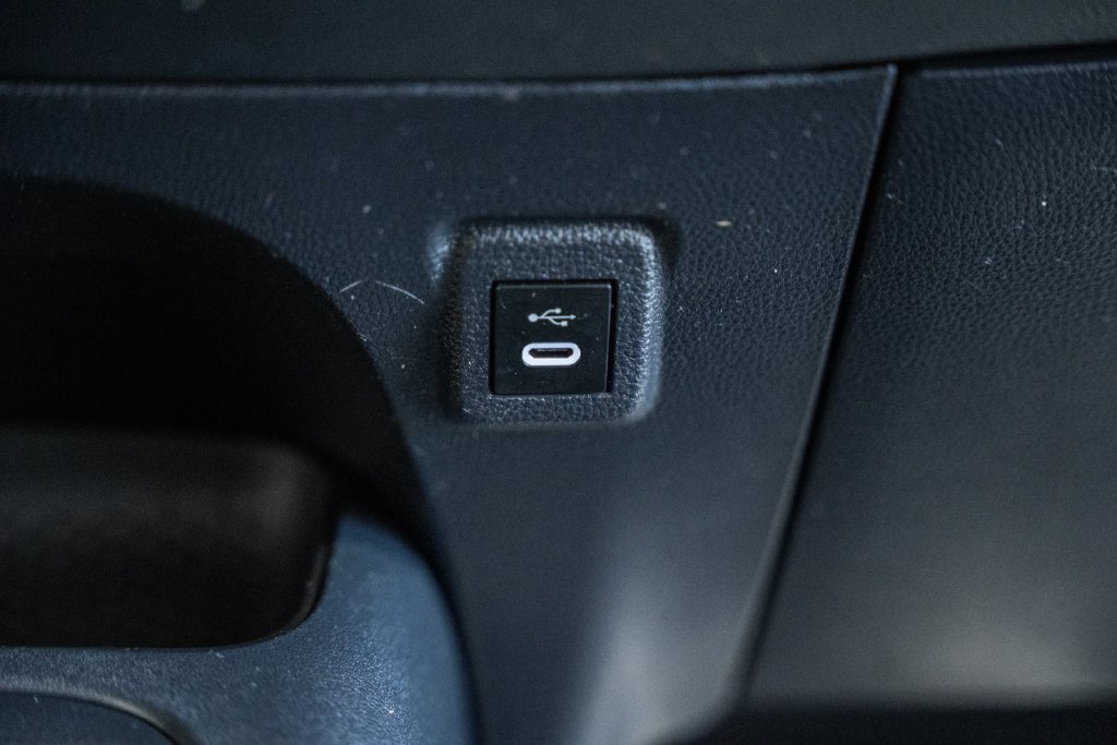 Used 2025 Toyota Corolla LE FWD image 20