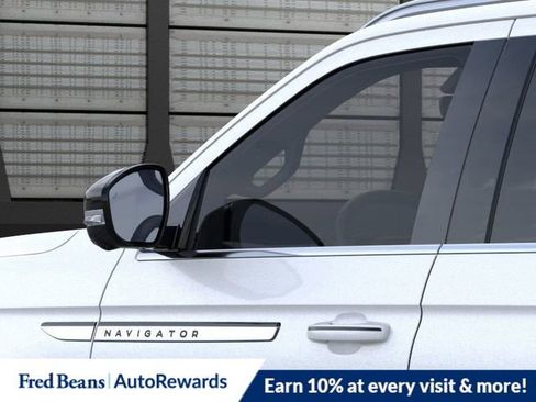 New 2026 Lincoln Navigator L Reserve AWD/4WD image 21