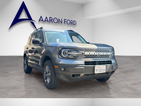 Used 2022 Ford Bronco Sport Badlands AWD/4WD image 2