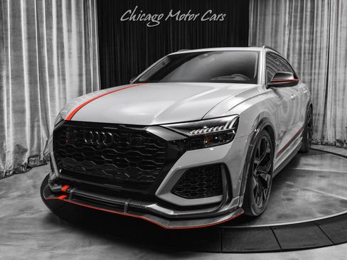 Used 2023 Audi RS Q8 4.0T Quattro Black Optic Exec w/ Black Optic Package image 2