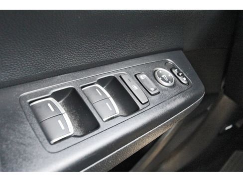 Used 2025 Honda CR-V EX-L image 19
