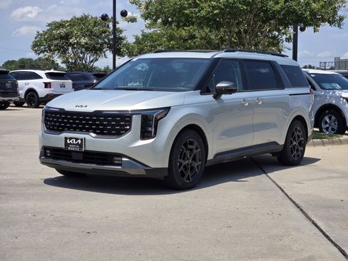 New 2026 Kia Carnival SX w/ SX Dark Edition Package FWD image 2