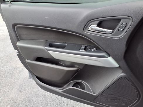 Used 2021 Chevrolet Colorado ZR2 image 19