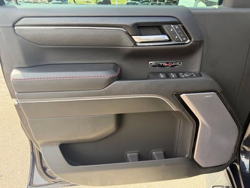 Used 2022 GMC Sierra 1500 AT4X AWD/4WD image 9