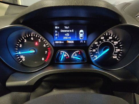 Used 2018 Ford Escape SEL FWD image 23