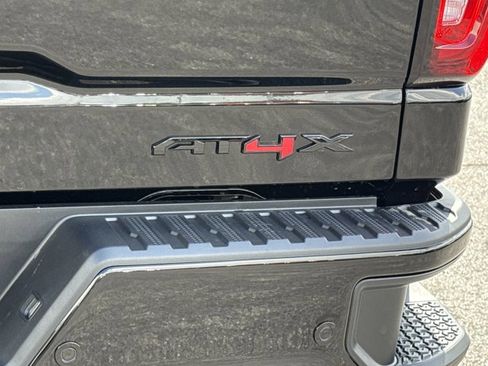 New 2026 GMC Sierra 1500 AT4X image 10