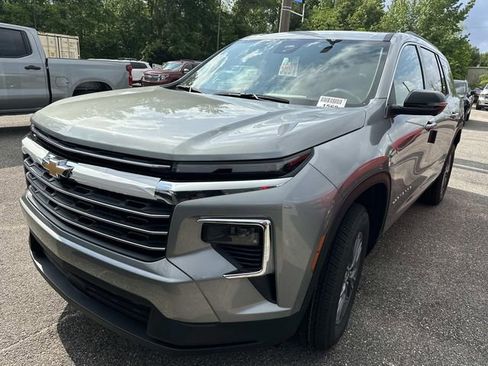 New 2026 Chevrolet Traverse LT FWD image 4
