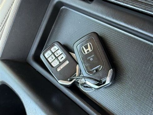 Used 2022 Honda Odyssey EX-L image 17