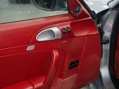 Used 2010 Porsche 911 Carrera image 18