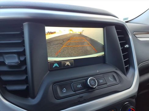 Used 2018 GMC Acadia SLE w/ Driver Alert Package I image 19