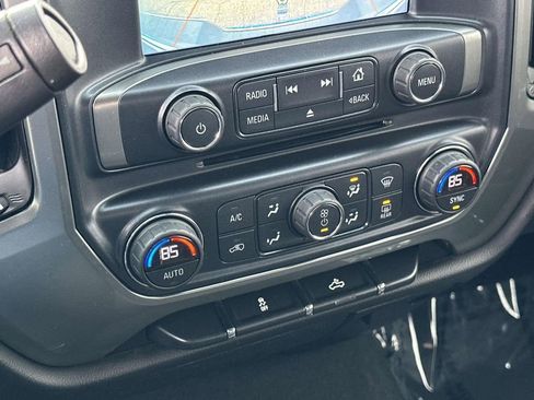 Used 2019 Chevrolet Silverado 1500 LT w/ All Star Edition image 29