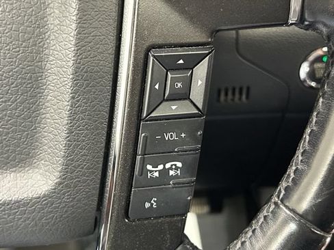 Used 2015 Lincoln Navigator L 4WD image 32