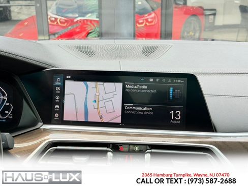 Used 2022 BMW X5 xDrive45e w/ M Sport Package AWD/4WD image 31