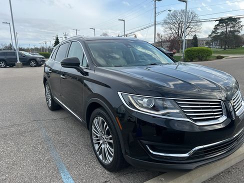 Used 2016 Lincoln MKX Reserve w/ Driver Assistance Package image 6