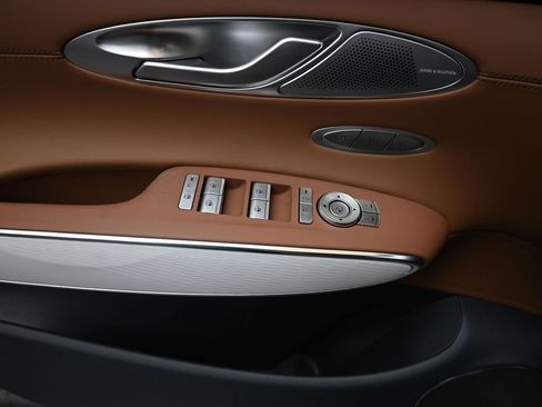 New 2026 Genesis GV70 2.5T Advanced image 22