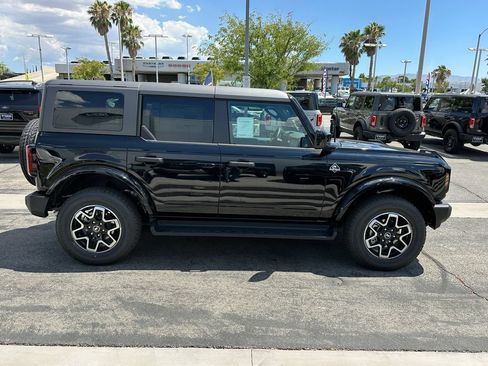 New 2026 Ford Bronco Outer Banks AWD/4WD image 9