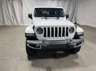 Used 2020 Jeep Wrangler Unlimited Sahara video 2