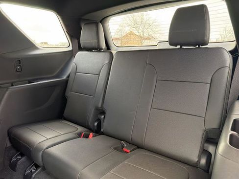Certified 2023 Chevrolet Traverse Premier image 47