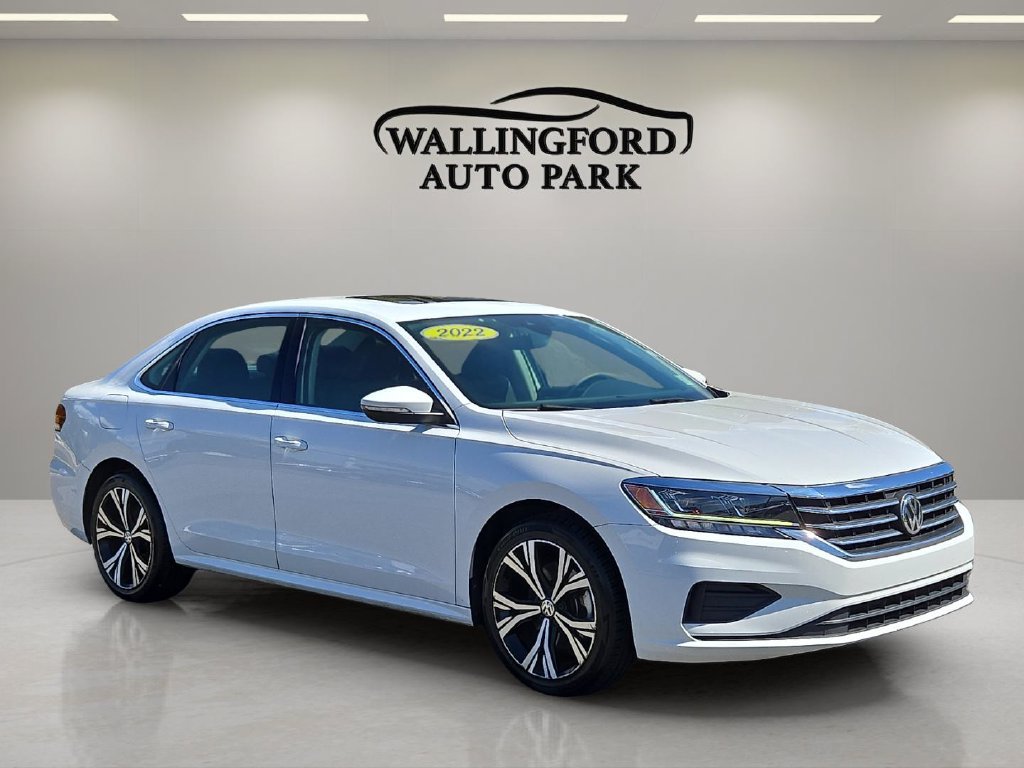 Used 2022 Volkswagen Passat 2.0T SE FWD image 3
