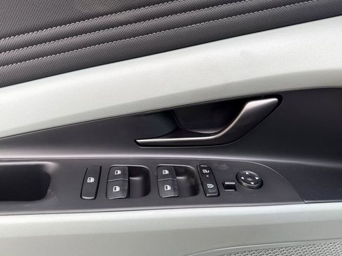 New 2026 Hyundai Elantra Limited image 8