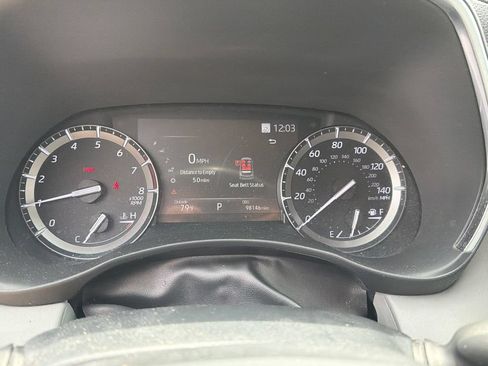 Used 2020 Toyota Highlander Limited FWD image 26
