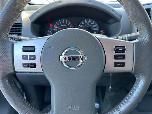 Used 2018 Nissan Frontier SV w/ Value Truck Package RWD image 20