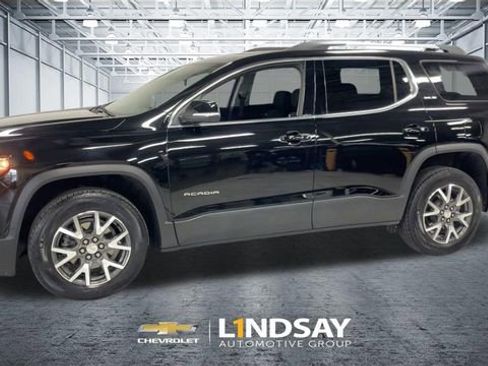 Used 2023 GMC Acadia SLE w/ Driver Convenience Package image 6