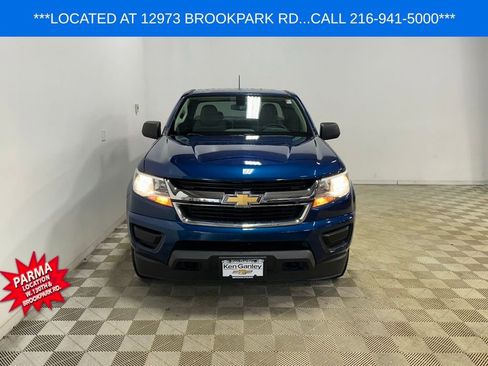 Used 2019 Chevrolet Colorado W/T image 2