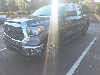 Used 2020 Toyota Tundra SR5 w/ SR5 Convenience Package AWD/4WD video 1