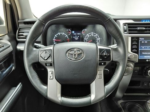 Used 2020 Toyota 4Runner SR5 image 28