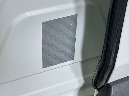 Used 2024 Nissan Pathfinder SV image 12