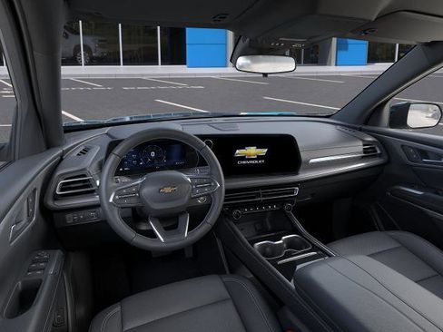 New 2026 Chevrolet Traverse LT w/ Midnight/Sport Edition FWD image 15