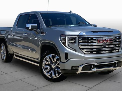 Used 2024 GMC Sierra 1500 Denali image 3