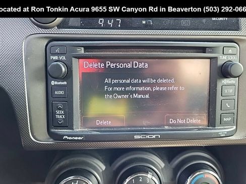 Used 2015 Scion tC FWD image 11