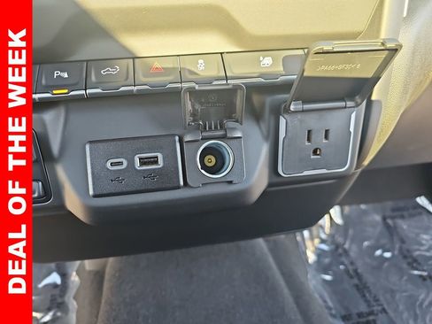 New 2025 Chevrolet Silverado 2500 Custom w/ Custom Value Package image 24